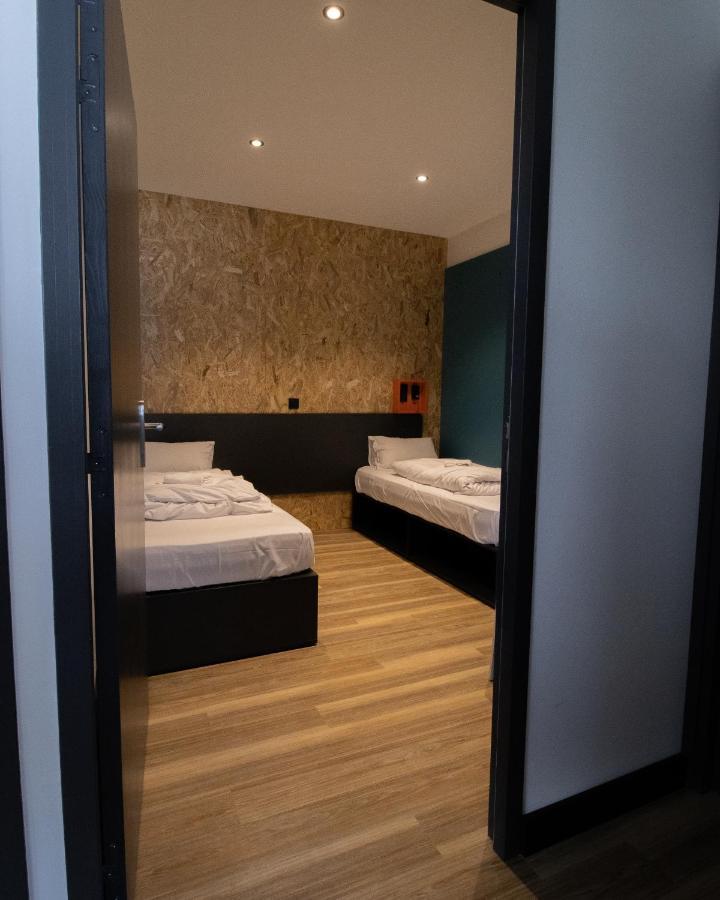 Moontain Hostel Oz Bagian luar foto