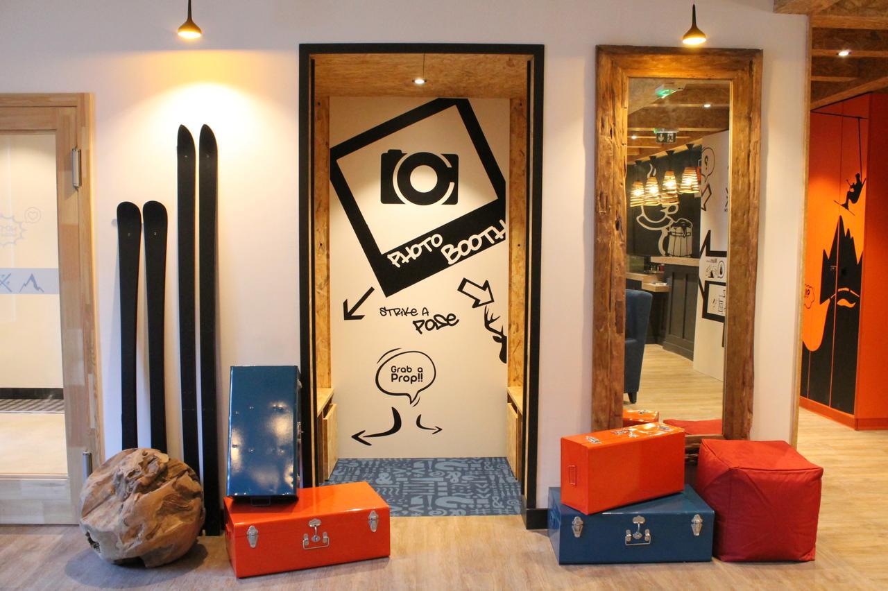 Moontain Hostel Oz Bagian luar foto