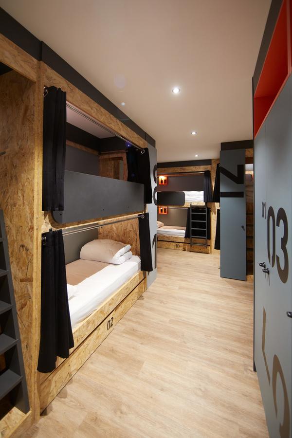 Moontain Hostel Oz Bagian luar foto