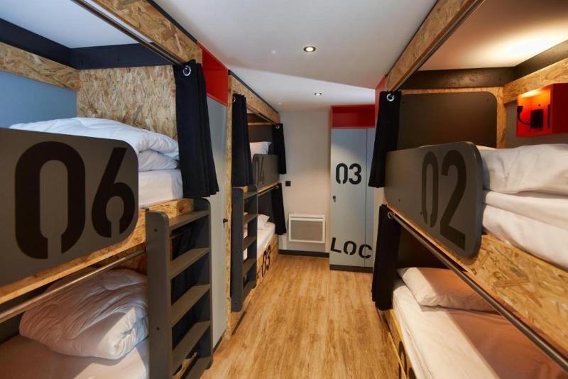 Moontain Hostel Oz Bagian luar foto