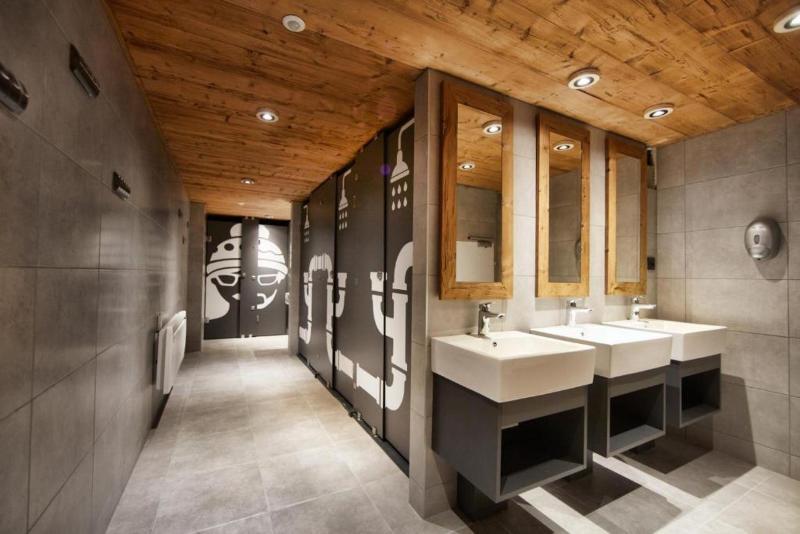 Moontain Hostel Oz Bagian luar foto